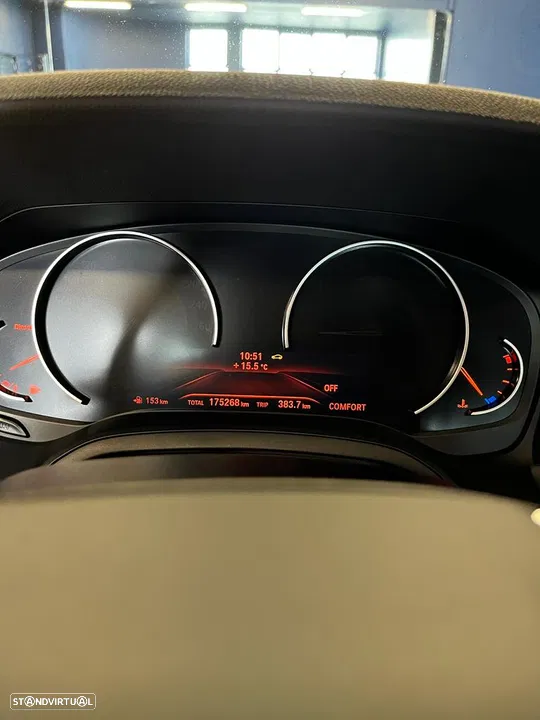 BMW 318 D Touring Advantage