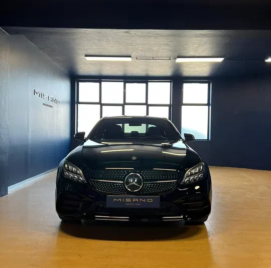 Mercedes-Benz C300 E AMG