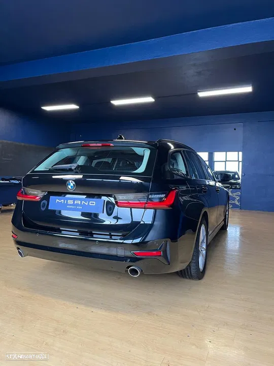 BMW 318 D Touring Advantage