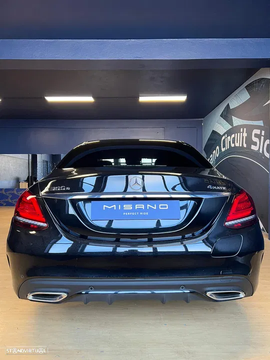 Mercedes-Benz C300 E AMG