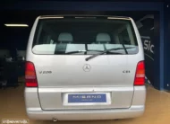 Mercedes-Benz V 220