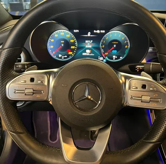 Mercedes-Benz C300 E AMG