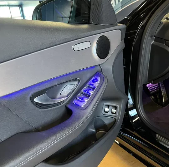 Mercedes-Benz C300 E AMG